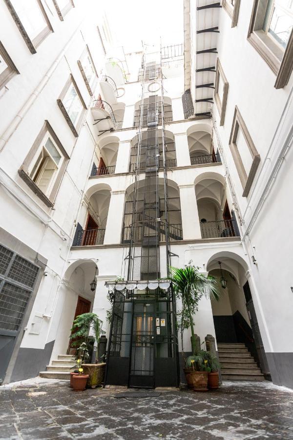 Arka Apartments 那不勒斯 外观 照片